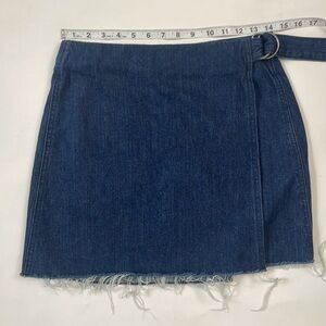 Madewell Denim Raw-Hem Mini Wrap Skirt size 4